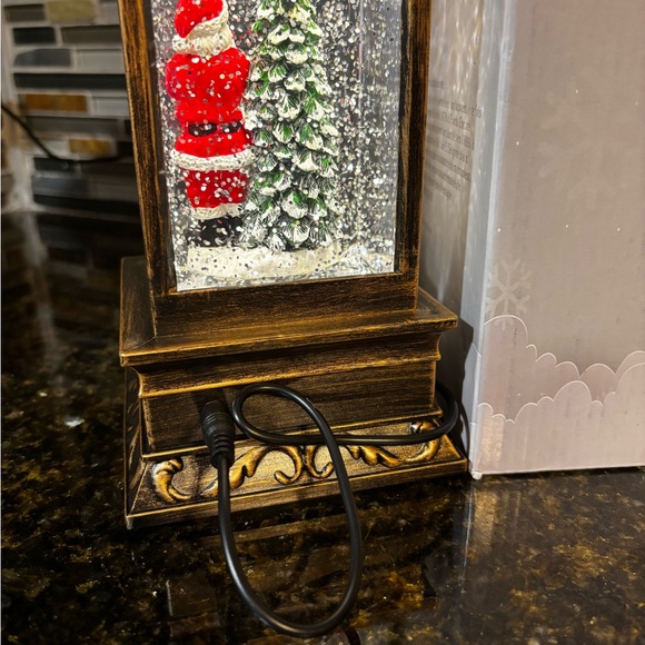 NWT in box Christmas Lantern with Santa and Snow Globe lights up - Picture 6 of 9